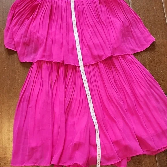 Exlura Women Hot Pink Spaghetti Strap Flowy Romper Shorts Dress Size Small - Picture 6 of 12